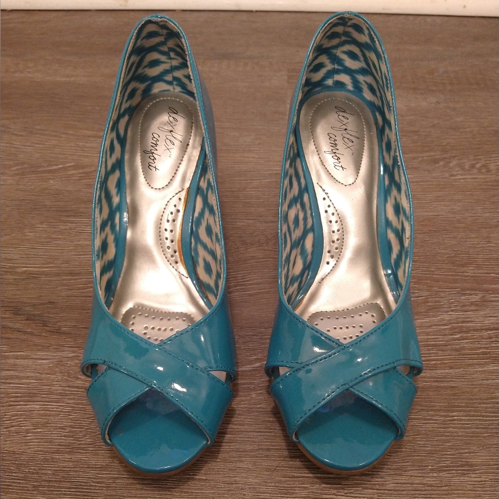 Dexflex Comfort blue wedges, size 8W